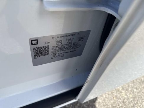 Used 2022 Chevrolet Malibu LT FWD image 24