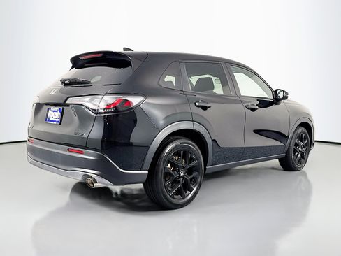 Certified 2024 Honda HR-V Sport image 5