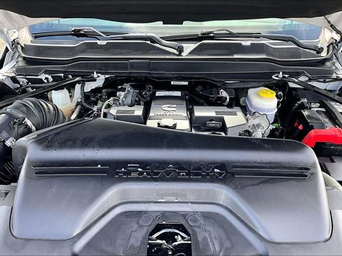 Used 2021 RAM 3500 Laramie w/ Safety Group B image 10