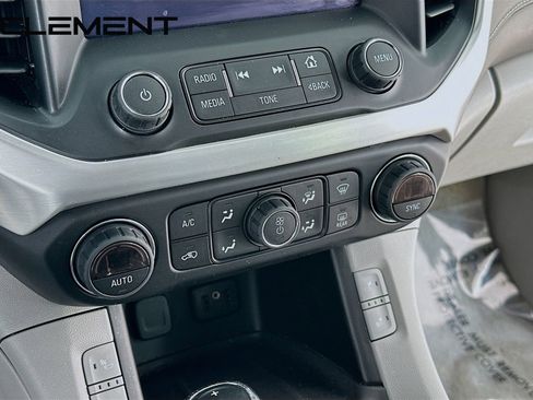 Used 2019 GMC Acadia SLT w/ LPO, Cargo Package image 22