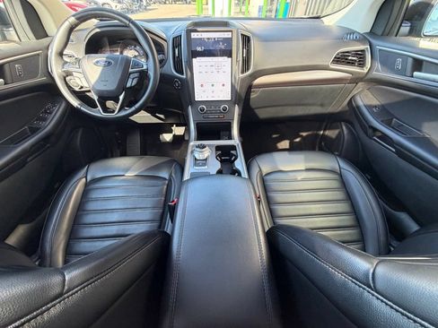 Used 2024 Ford Edge SEL w/ Convenience Package AWD/4WD image 8