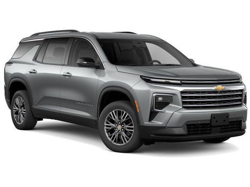 New 2025 Chevrolet Traverse LT w/ Enhanced Driving Package image 30