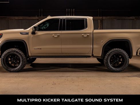 Used 2022 GMC Sierra 1500 AT4 image 6