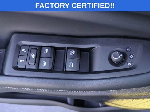 Certified 2024 Jeep Grand Cherokee Altitude image 25