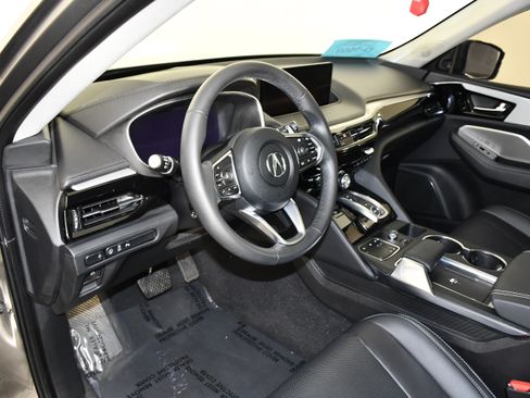 Certified 2024 Acura MDX SH-AWD w/ Technology Package image 37