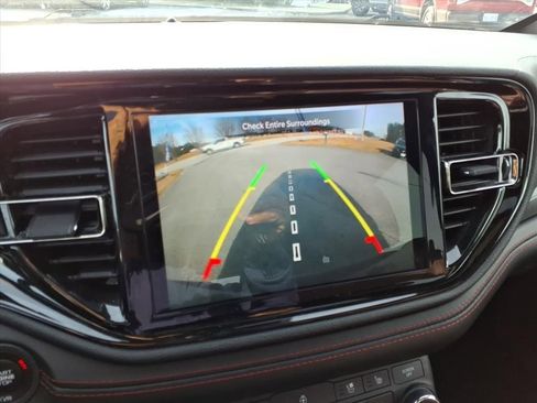 Used 2024 Dodge Durango GT image 25