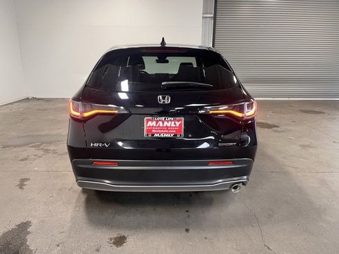 Used 2025 Honda HR-V Sport image 4
