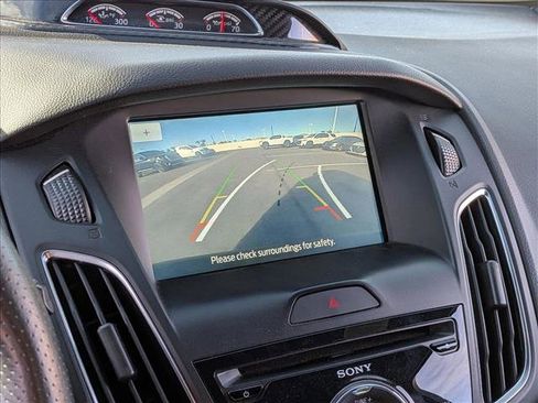 Used 2016 Ford Focus ST w/ Equipment Group 402A image 13