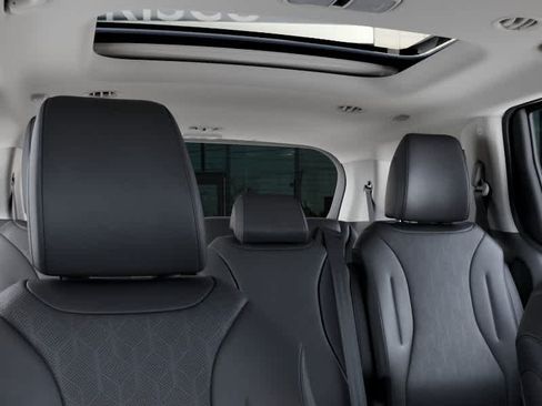 New 2026 Kia Carnival SX w/ SX Dark Edition Package FWD image 27
