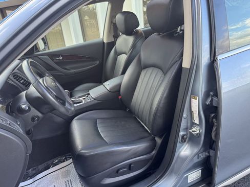 Used 2017 INFINITI QX50 AWD w/ Premium Plus Package image 12