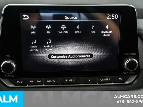 Used 2024 Nissan Rogue S AWD/4WD image 30