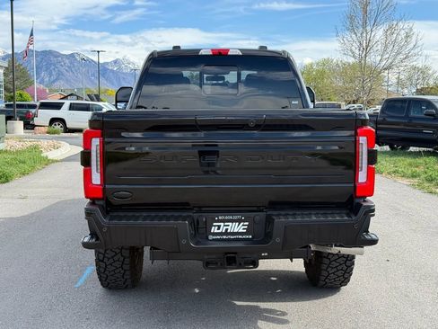 Used 2025 Ford F350 Platinum AWD/4WD image 11