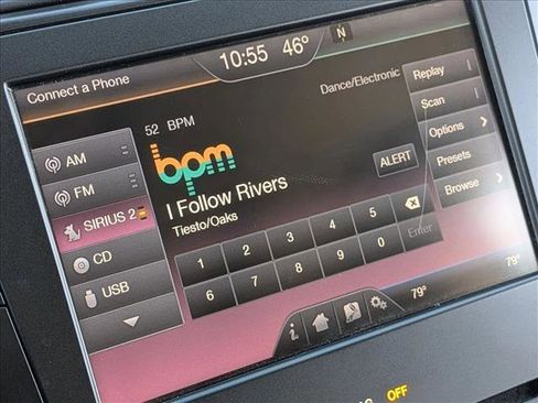 Used 2014 Lincoln MKZ Hybrid image 14