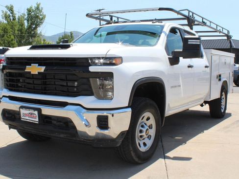 Used 2024 Chevrolet Silverado 3500 W/T w/ WT Convenience Package AWD/4WD image 28