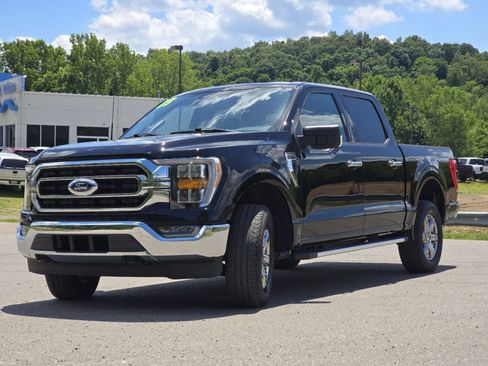 Used 2023 Ford F150 XLT w/ Equipment Group 302A High AWD/4WD image 16