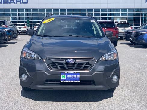 Used 2021 Subaru Crosstrek 2.5i Sport w/ Moonroof Package AWD/4WD image 2