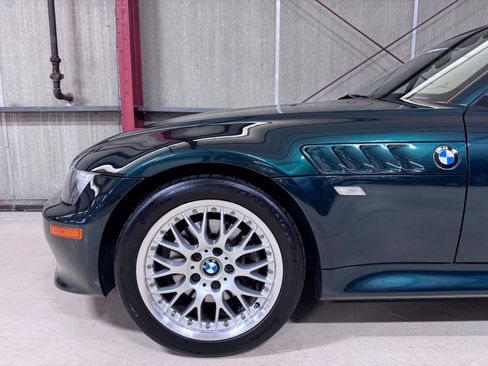 Used 2001 BMW Z3 3.0i RWD image 10