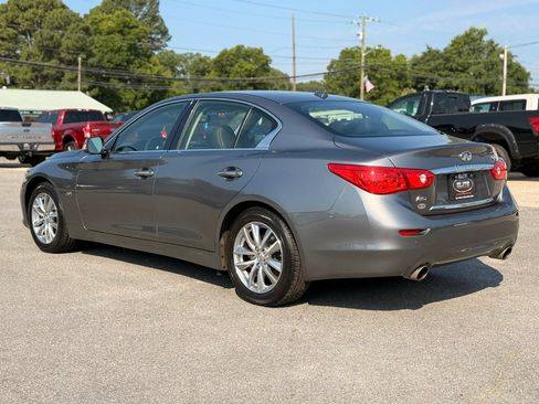 Used 2017 INFINITI Q50 2.0t w/ Moonroof Package AWD/4WD image 7
