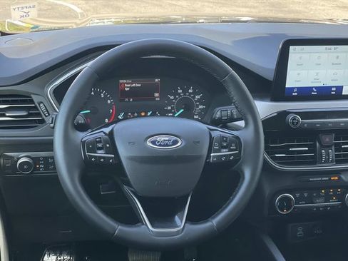 Certified 2022 Ford Escape SEL AWD/4WD image 7