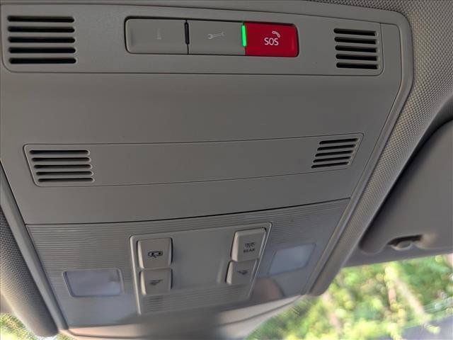 Used 2025 Volkswagen Jetta S FWD image 32
