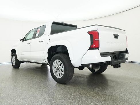 New 2025 Toyota Tacoma SR5 image 30