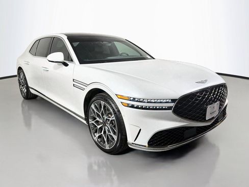 Used 2023 Genesis G90 3.5T AWD/4WD image 3