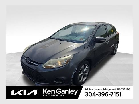 Used 2014 Ford Focus SE FWD image 1