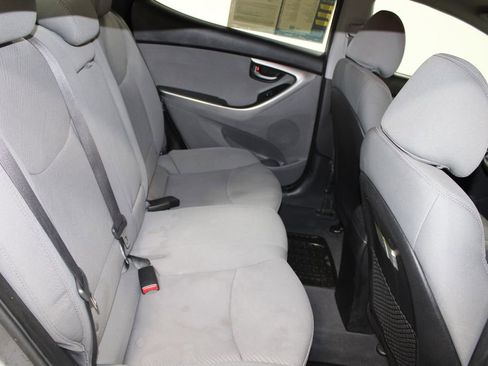 Used 2013 Hyundai Elantra GLS image 26