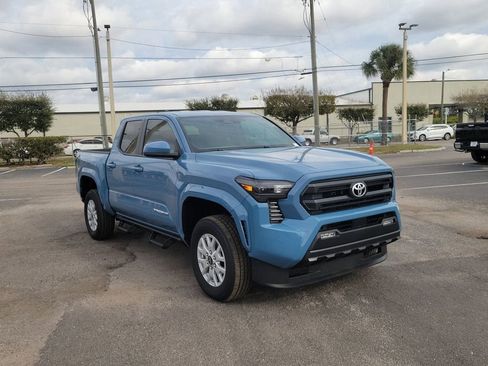 New 2026 Toyota Tacoma SR5 image 2