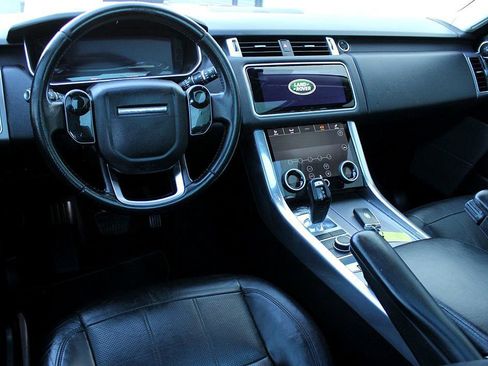 Used 2020 Land Rover Range Rover Sport HSE image 19