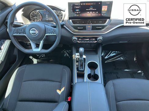 Certified 2025 Nissan Altima 2.5 SV w/ SV Special Edition Package FWD image 12
