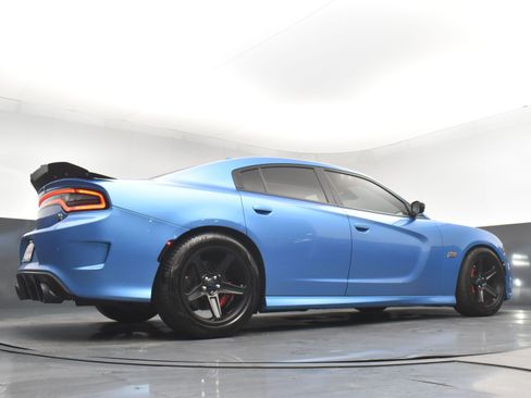 Used 2019 Dodge Charger Scat Pack w/ Dynamics Package image 25