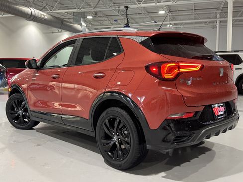 Used 2024 Buick Encore GX Sport Touring image 17