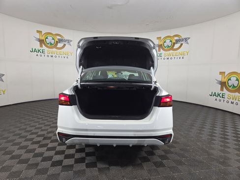Used 2024 Nissan Altima 2.5 SV FWD image 32