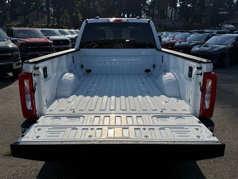Used 2023 Ford F350 XLT w/ FX4 Off-Road Package AWD/4WD image 24