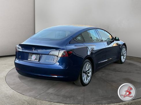 Used 2022 Tesla Model 3 Long Range image 7