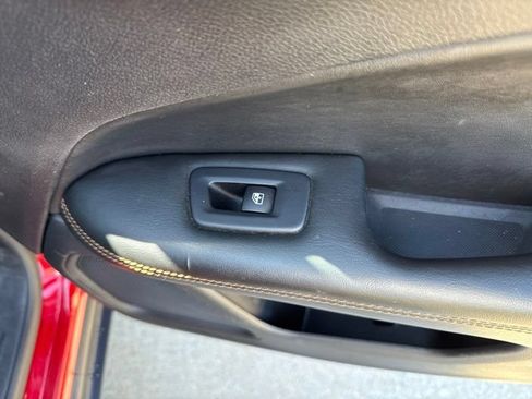 Used 2018 Jeep Compass Limited w/ Navigation Group AWD/4WD image 17