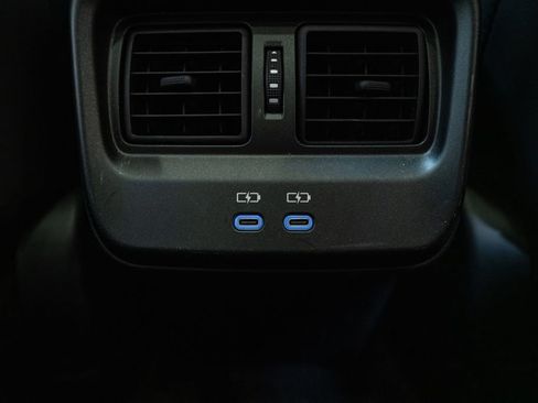 Used 2023 Toyota Crown Limited w/ Advanced Technology Package image 37