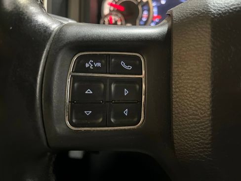 Used 2015 RAM 1500 Lone Star AWD/4WD image 18