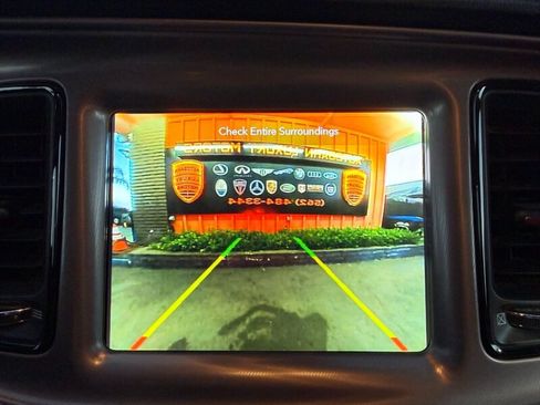 Used 2025 Jeep Gladiator Sport AWD/4WD image 35