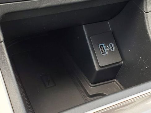 Used 2024 Ford Edge SEL w/ Convenience Package image 21