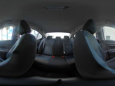 Used 2025 Nissan Versa SV FWD image 40