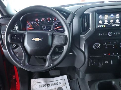 Used 2020 Chevrolet Silverado 1500 Custom w/ Custom Value Package image 17