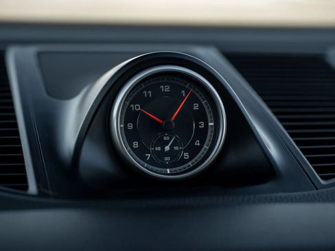 Used 2019 Porsche Macan Sport Edition image 31