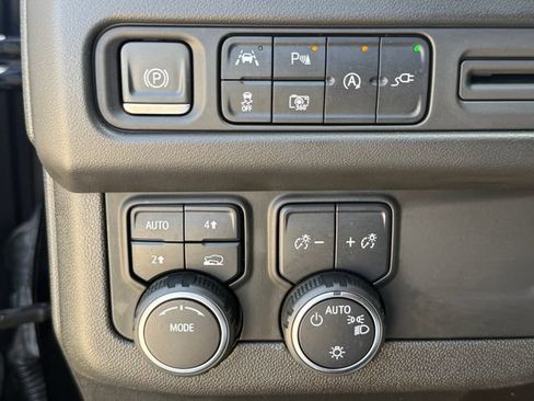 Used 2022 Chevrolet Tahoe RST w/ Sport Performance Package AWD/4WD image 16