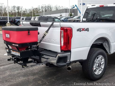 New 2026 Ford F250 XLT w/ Snow Plow Prep Package AWD/4WD image 6