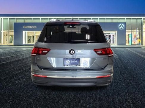 Certified 2023 Volkswagen Tiguan SE AWD/4WD image 28