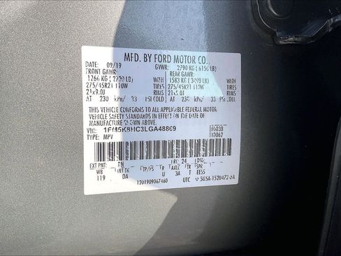 Used 2020 Ford Explorer Platinum w/ Premium Technology Package image 28