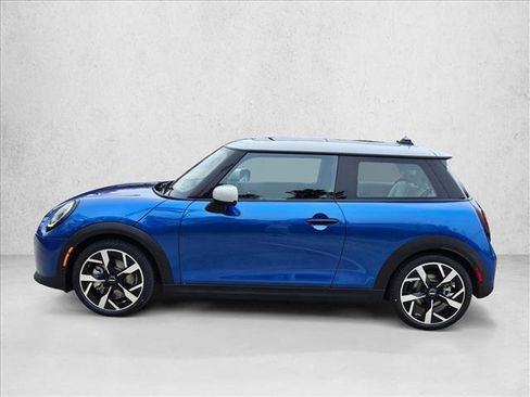 Used 2026 MINI Cooper 2-Door Hardtop FWD image 10