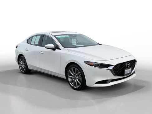 Used 2021 MAZDA MAZDA3 s image 7